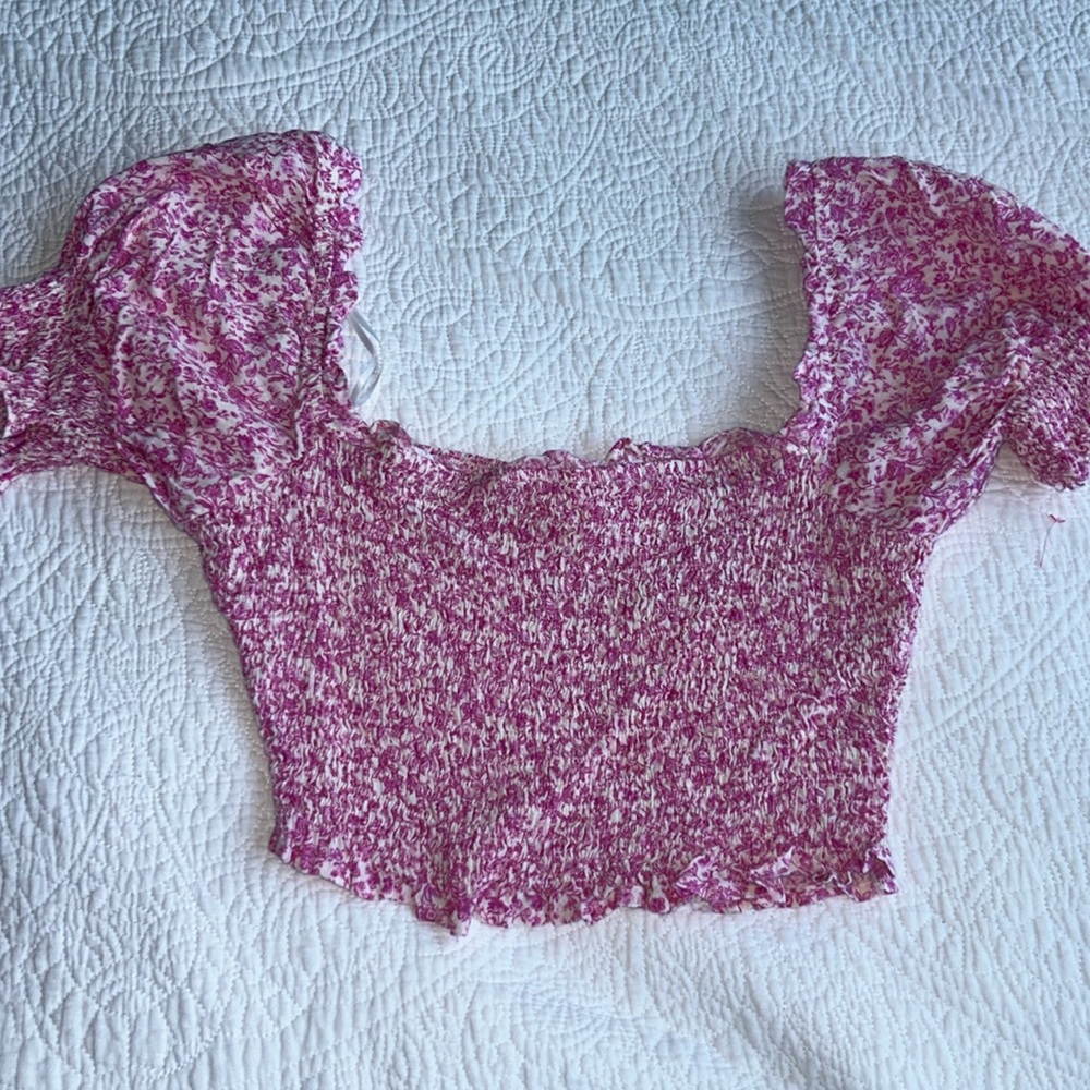 Beautiful ruffle peasant top size small